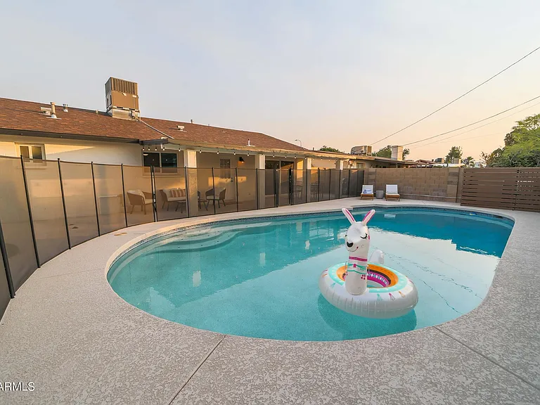 1224 E Alameda Dr — Photo 13