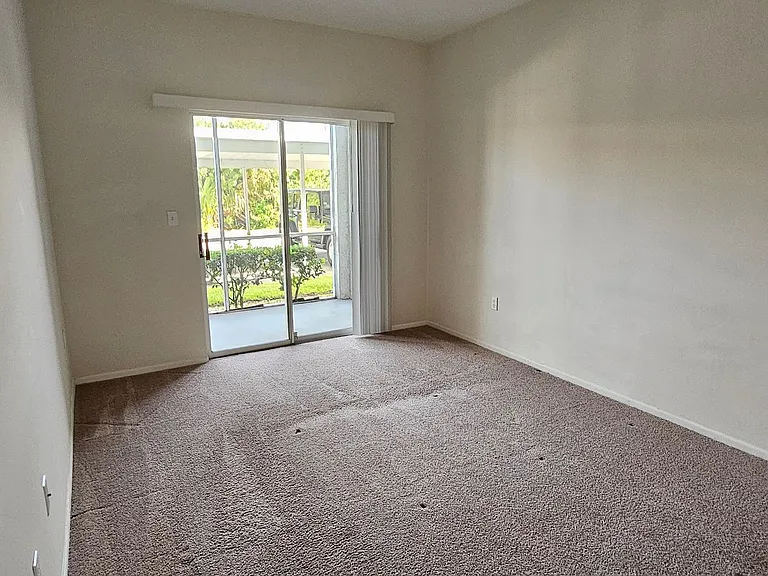 14500 Summerlin Trace Ct #4 — Photo 11