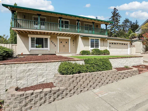 2636 Tamalpais Dr, Pinole, CA 94564