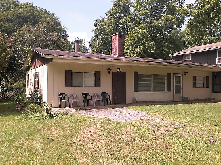 415 S Painter Rd — Photo 1