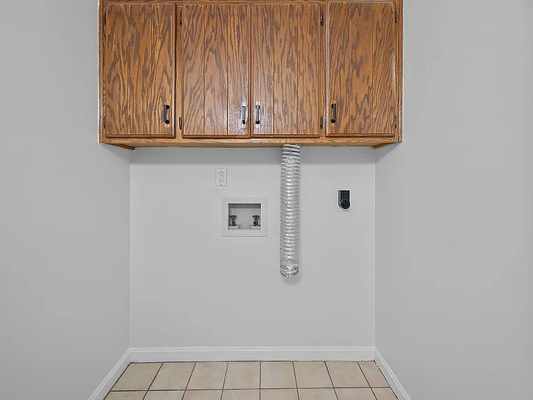 1840 Kendall Ln #25 — Photo 10