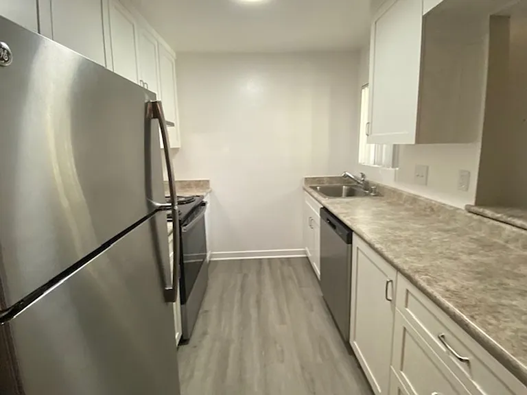 Oro Vista Apartments — Photo 12