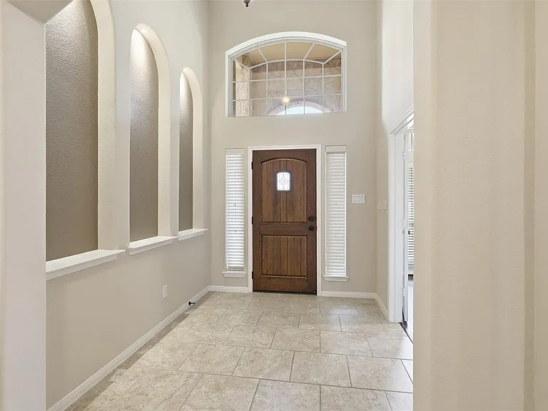 22943 Dale River Rd — Photo 3