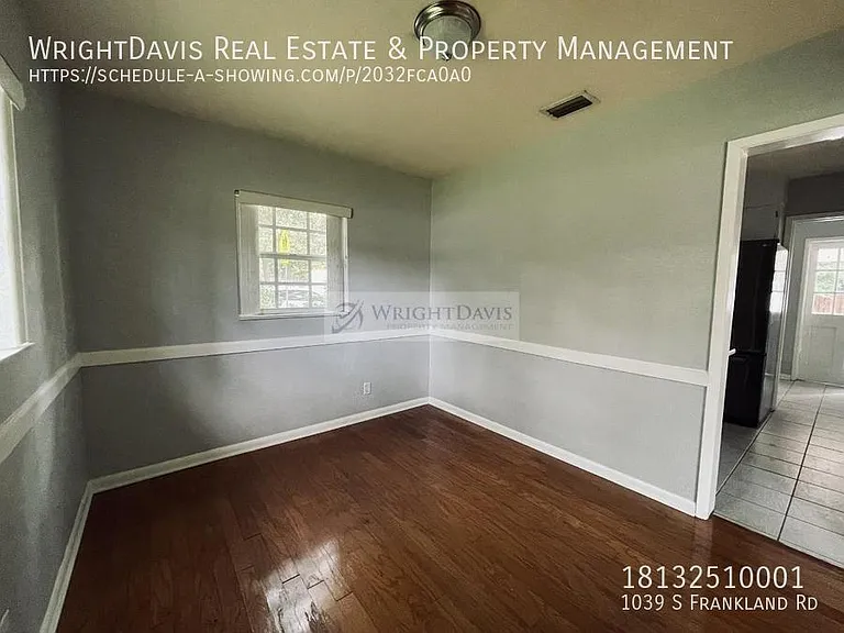1039 S Frankland Rd — Photo 4