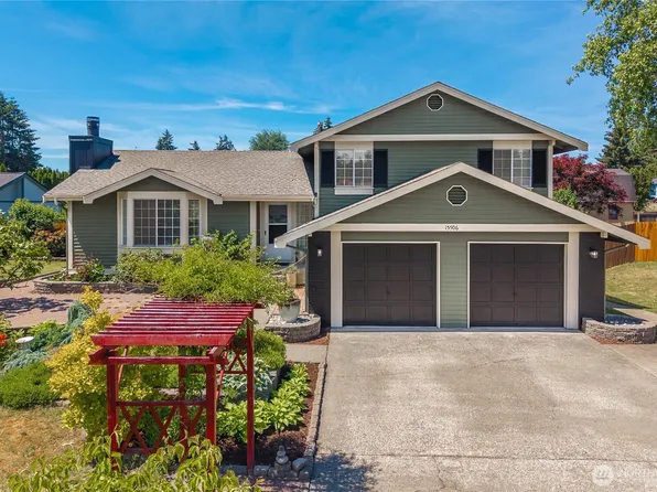 15506 20th Avenue Ct E, Tacoma, WA 98445