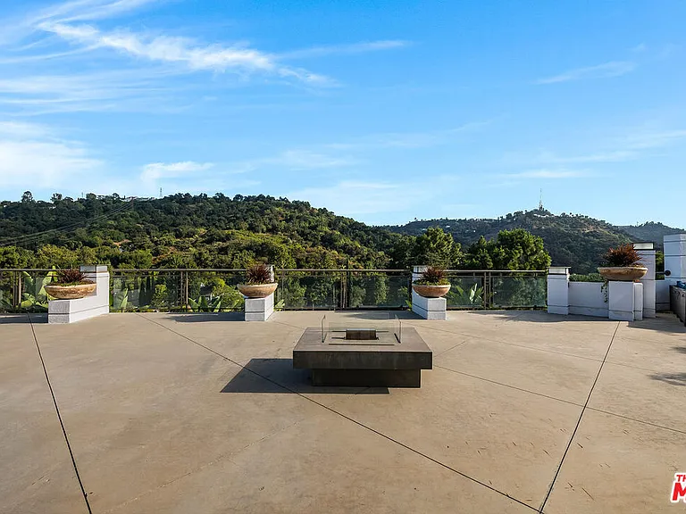 11470 Dona Evita Dr — Photo 42