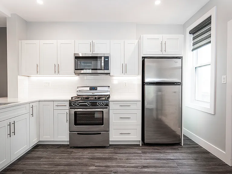 883 Grosvenor Ave #6 — Photo 25