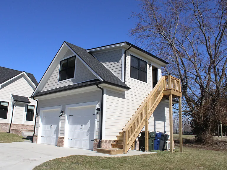 792 Caden Ln — Photo 1