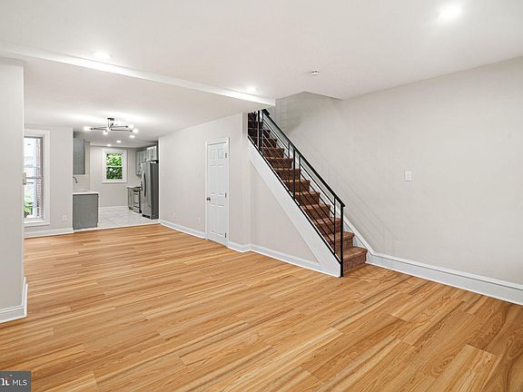 2nd image of 5638 Malcolm St