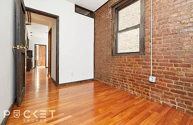 Rented by PocketBroker Inc