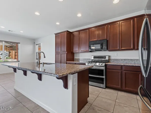 14373 Fredonia Dr, Reno, NV 89506