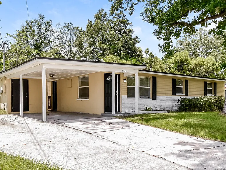 5816 Sonora Dr W — Photo 4