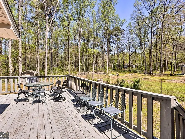 6207 Moss Dr — Photo 40
