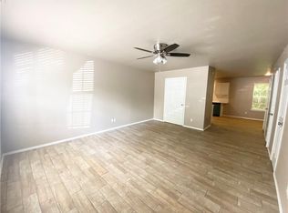 1526 N Addington Ave, Fayetteville, AR 72703