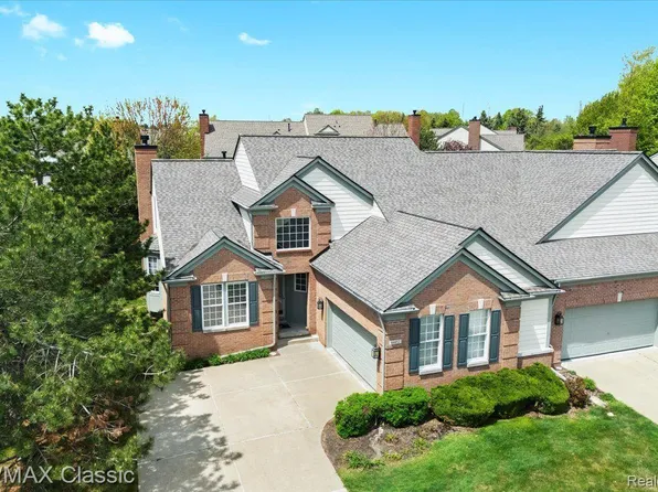 44452 Aspen Ridge Dr, Northville, MI 48167