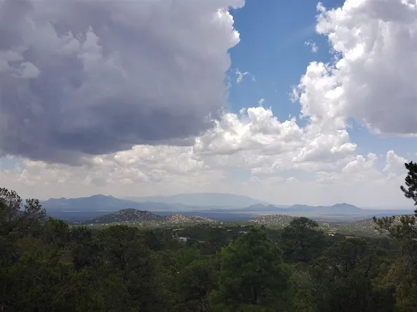 20 Gray Fox Ln, Santa Fe, NM 87505