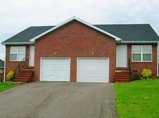 737 Cobbler Ln W, Mount Sterling, KY 40353