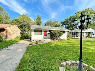 10640 Glen Garry Rd, Saint Louis, MO 63137