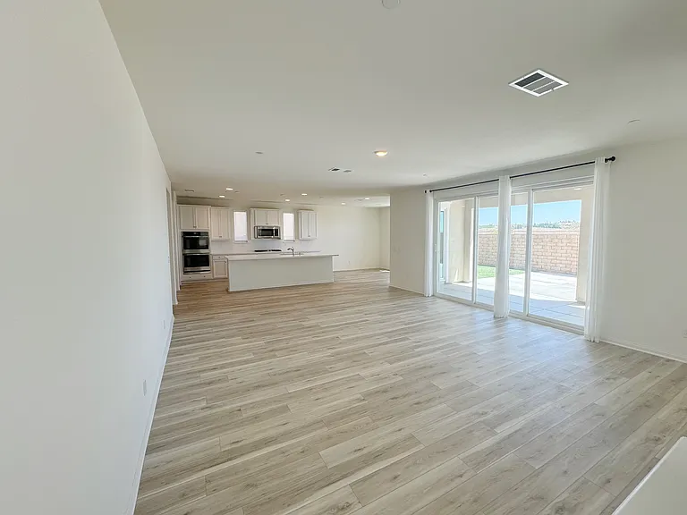 39457 Verbena Way — Photo 3
