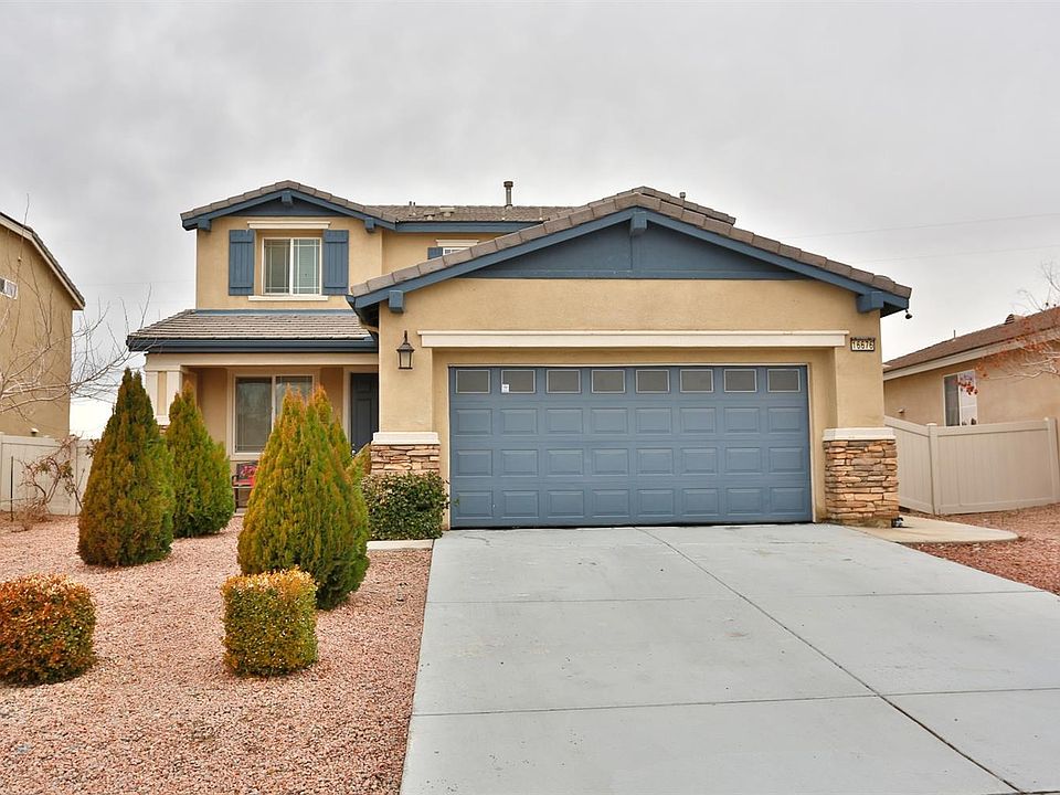 1st image of 16676 Desert Lily St