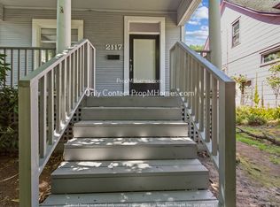 2117 NE Rodney Ave, Portland, OR 97212