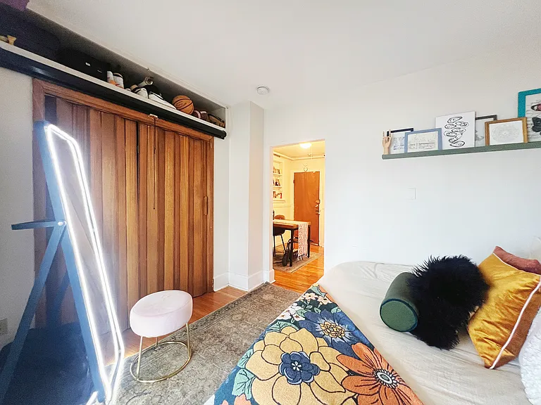 98 W Cedar St #4 — Photo 7