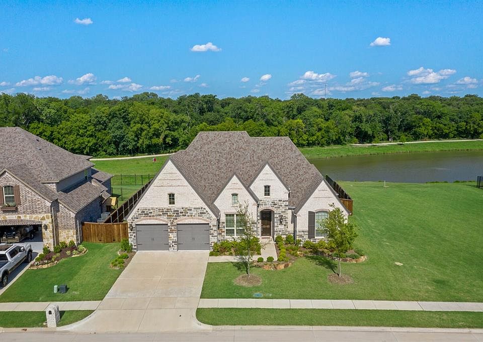 1st image of 7712 River Park Dr