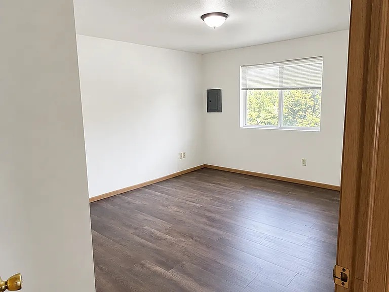 1711 2nd St SW #3 — Photo 6