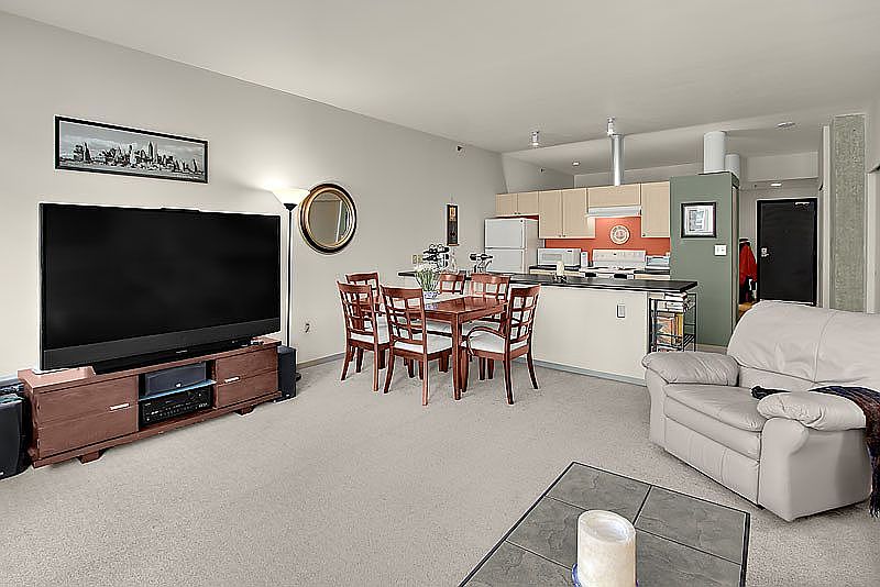 1st image of 2717 Western Ave APT 4006