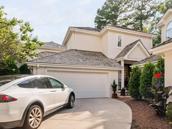 781 Crabtree Crossing Pkwy, Cary, NC 27513