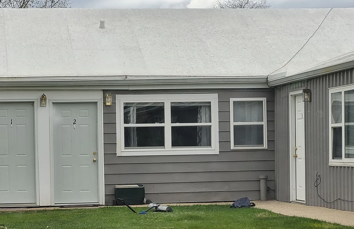 Building Photo - 617 S Daysville Rd #3