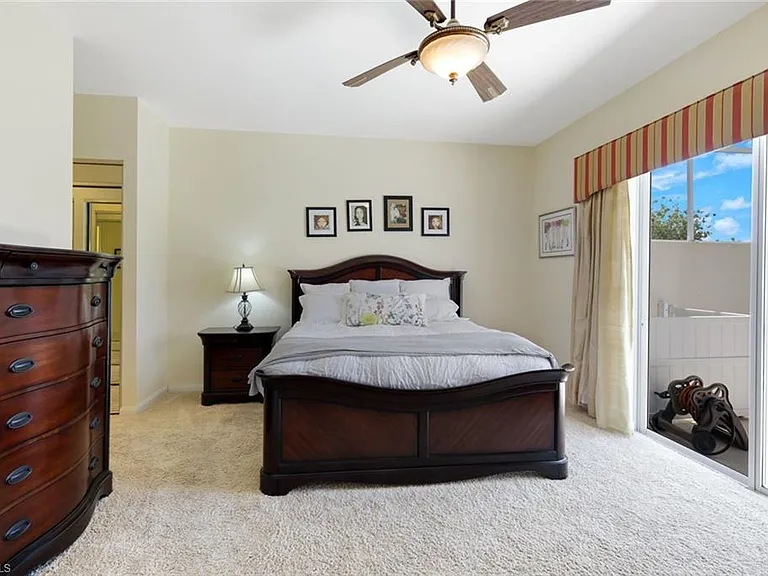 5848 Ferrara Dr — Photo 15