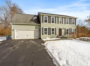 54 New Rd, Nassau, NY 12123