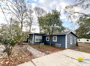 375 Iowa St, Valparaiso, FL 32580