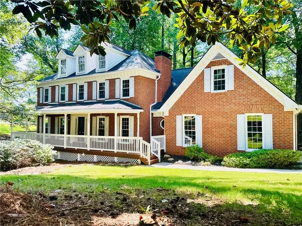 894 Oak Rd, Lawrenceville, GA 30044