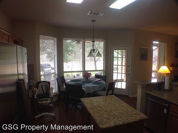 4th image of 15322 Fall Place Dr