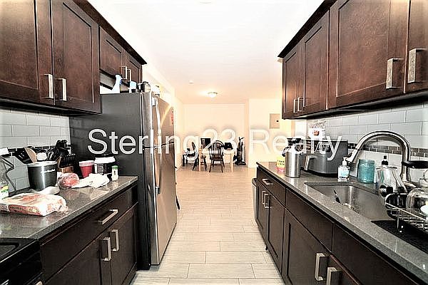 1st image of 24-25 28th St #L1