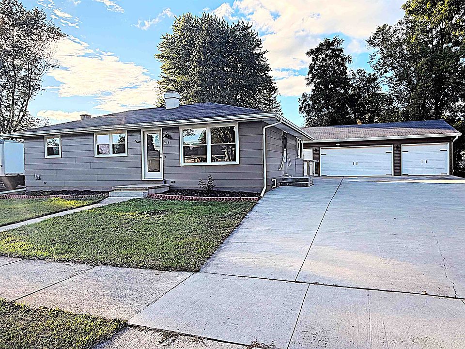 1st image of 631 Idlewild St