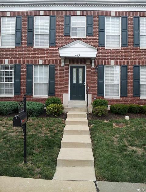 1st image of 419 Parkview Place Dr