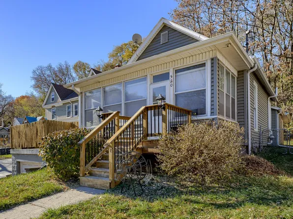 520 S 1st St, Council Bluffs, IA 51503