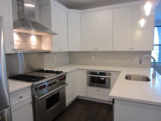 Rented by Rachel Realty | media 28
