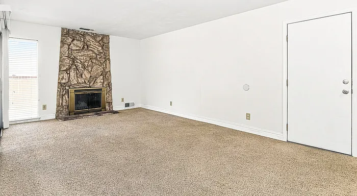 7205 Dedrick Ct — Photo 3