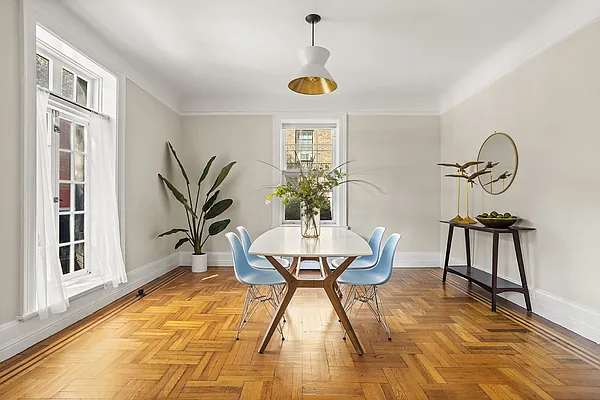 Sold by Compass | media 3