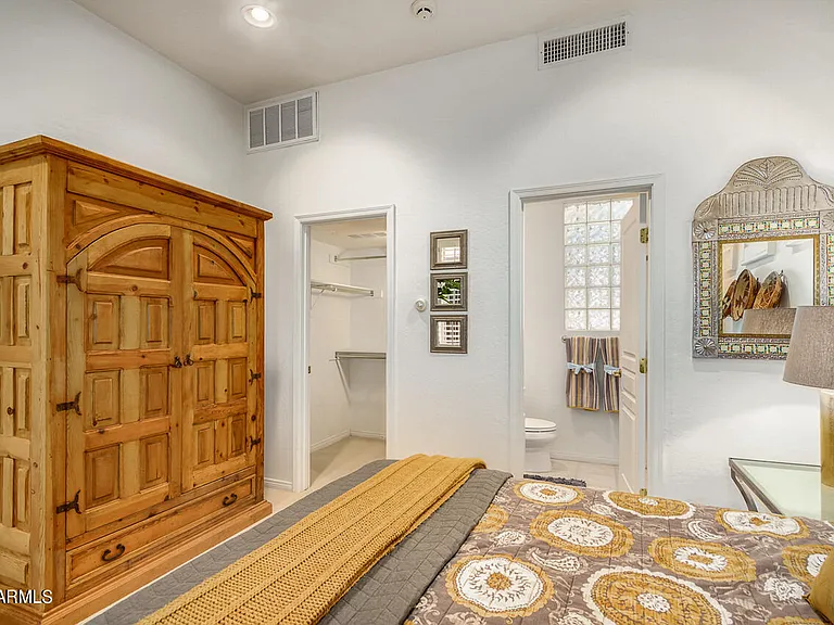 6892 E Nightingale Star Cir — Photo 19