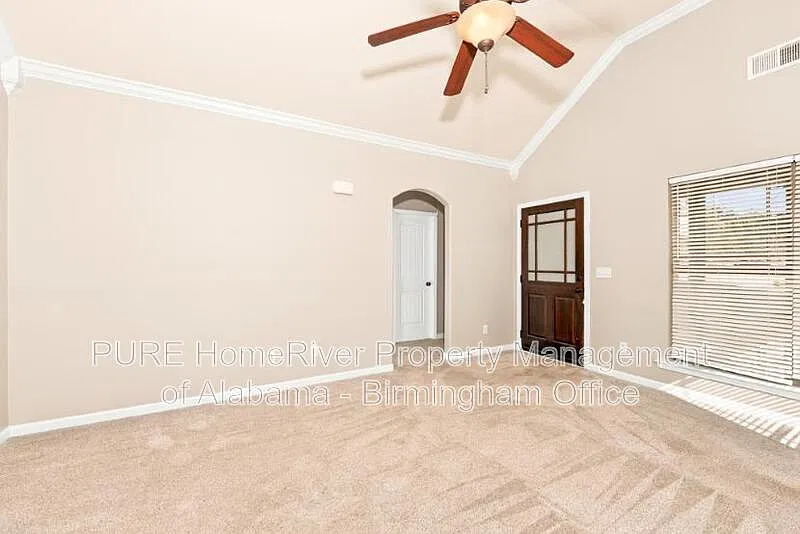3 bed, 2.0 bath, 1283 sqft, $1,485 — Photo 4