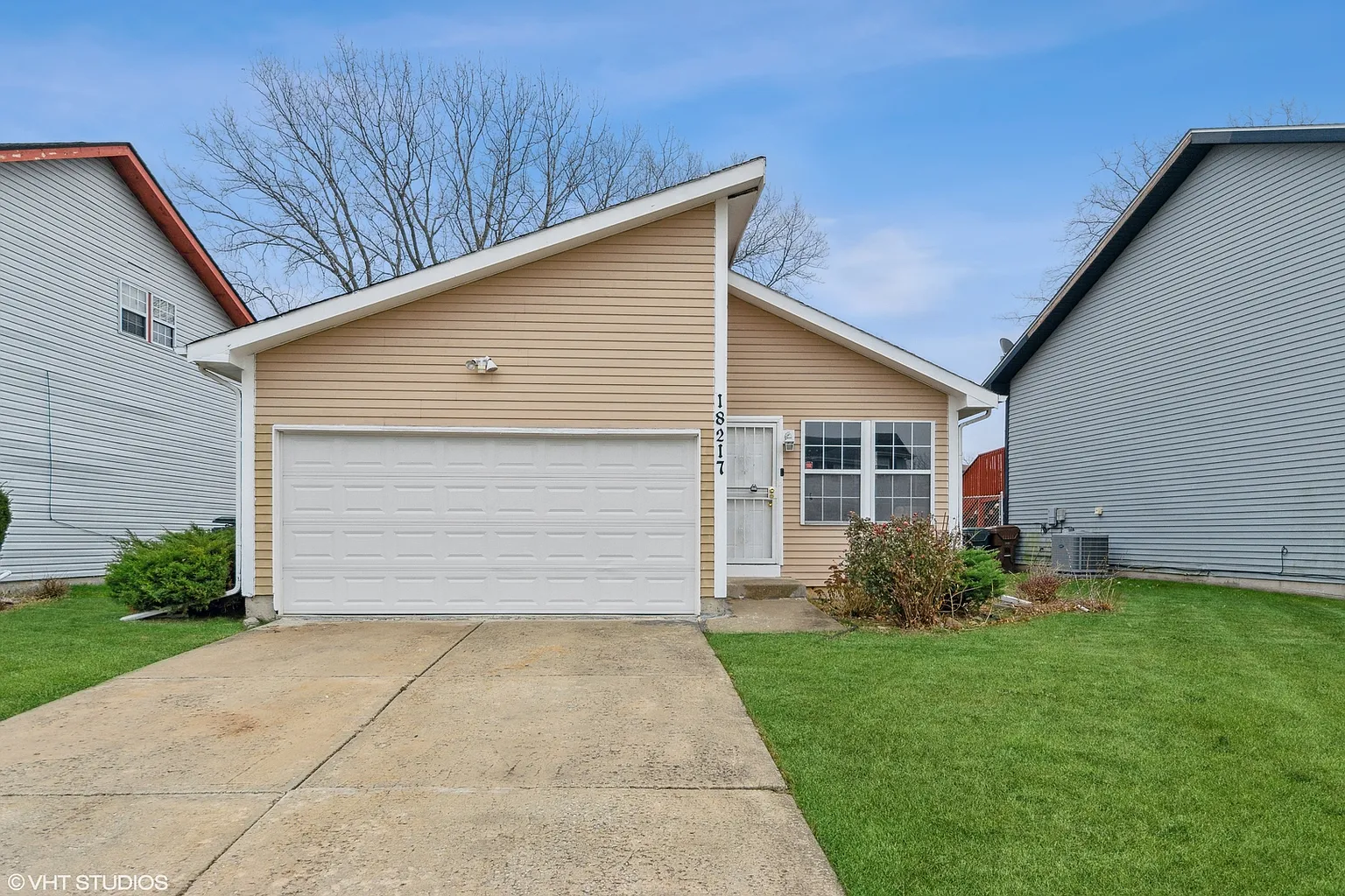 18217 Idlewild Dr photo 1