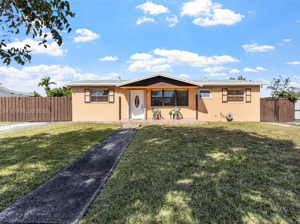 11845 SW 203rd Ter, Miami, FL 33177