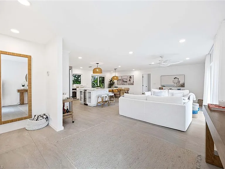 24 Rivard Rd — Photo 3