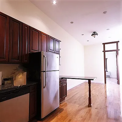 Rented by The Hamilton Group | media 1