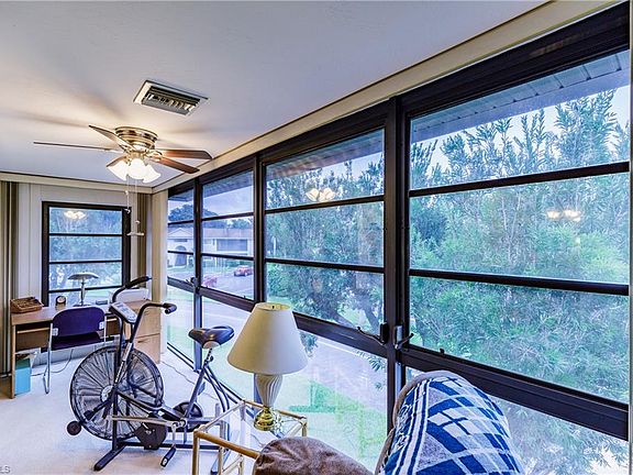 4th image of 8110 S Woods Cir Unit 6